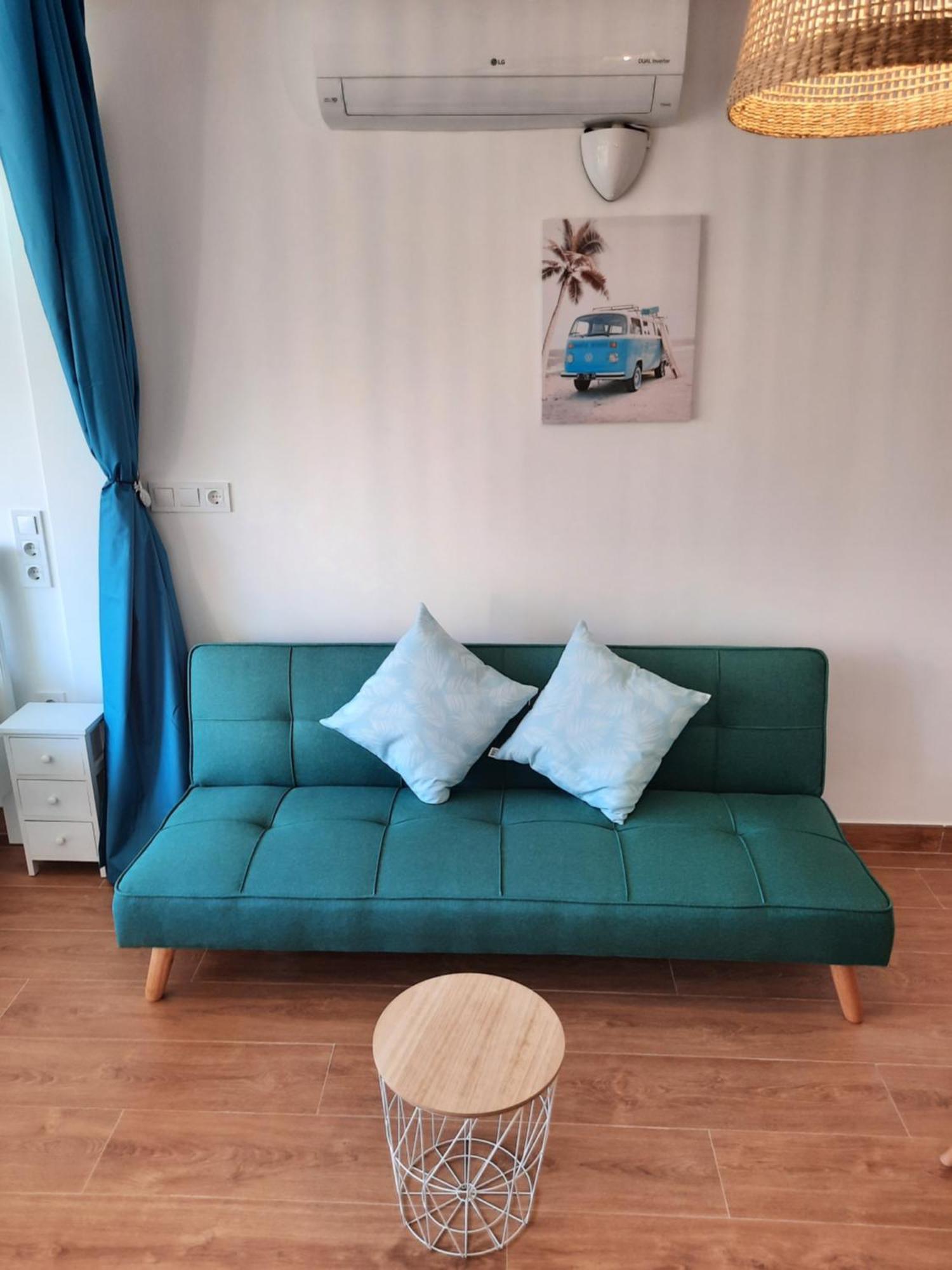 Playmon Holiday Apartment Бенидорм Екстериор снимка