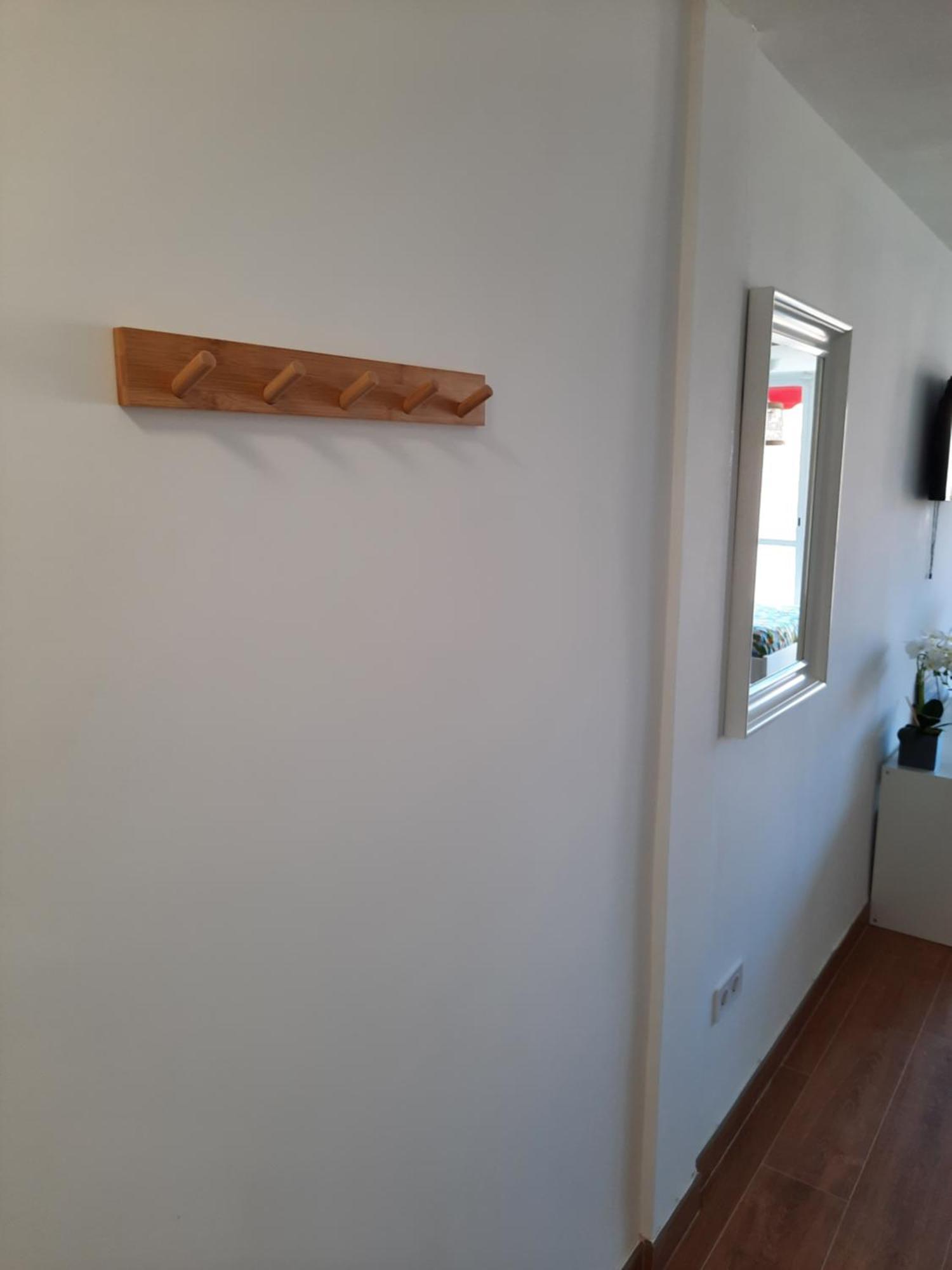 Playmon Holiday Apartment Бенидорм Екстериор снимка